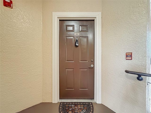 5125 PALM SPRINGS BOULEVARD 12302, Tampa, FL 33647