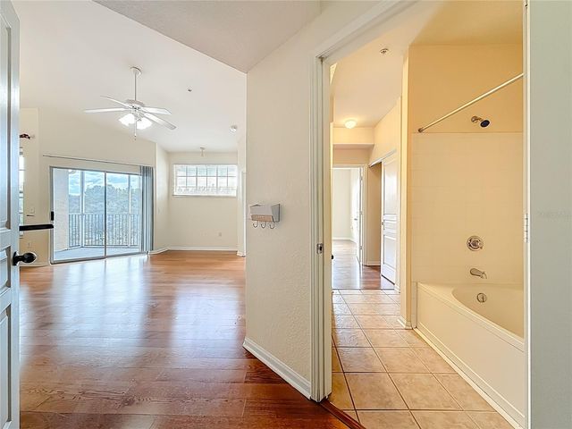 5125 PALM SPRINGS BOULEVARD 12302, Tampa, FL 33647