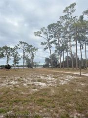 4060 Camp Shore Drive, Sebring, FL 33875