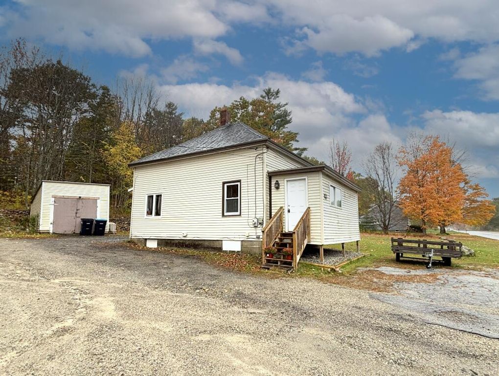1431 Sabattus Street, Lewiston, ME 04240 — exterior