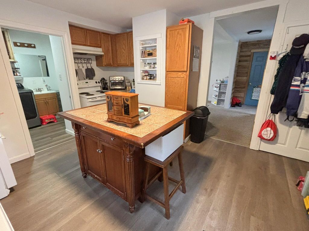 1431 Sabattus Street, Lewiston, ME 04240 — photo 4