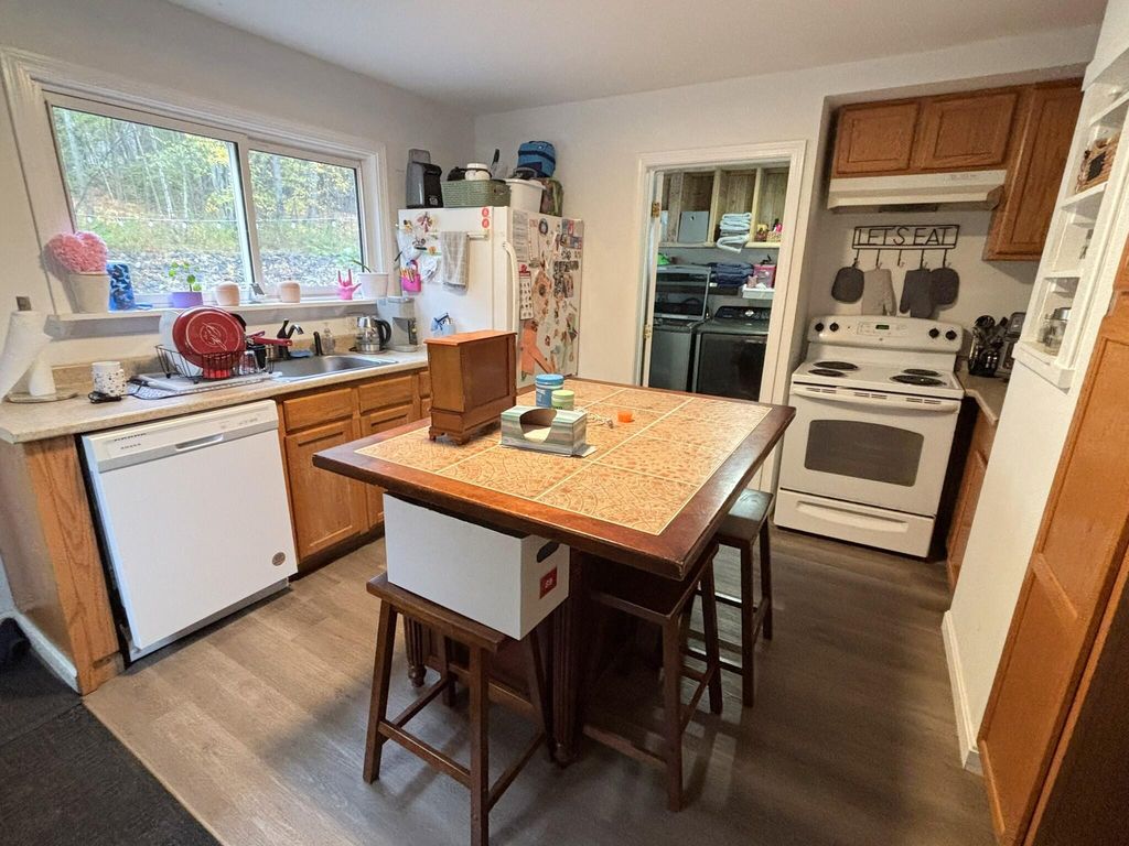 1431 Sabattus Street, Lewiston, ME 04240 — photo 5