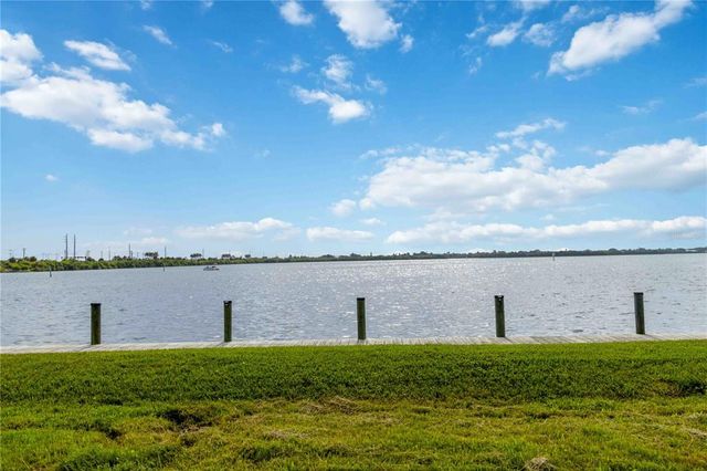 200 S SYKES CREEK PARKWAY A102, Merritt Island, FL 32952