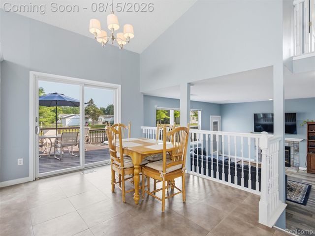 322 Princeton Drive, South Lyon, MI 48178