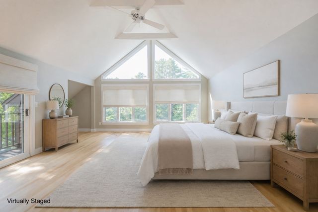 18 Marscot Way, Plymouth, MA 02360