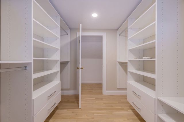 18 Marscot Way, Plymouth, MA 02360