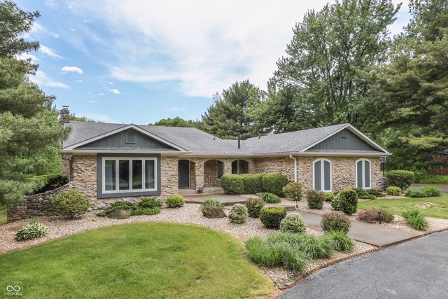 69 E Maple Drive, Franklin, IN 46131