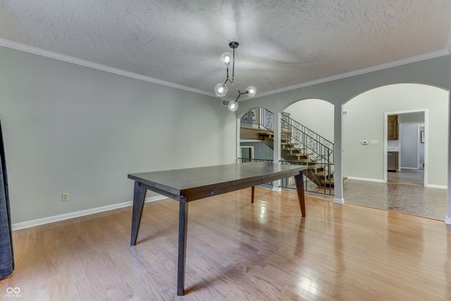 69 E Maple Drive, Franklin, IN 46131