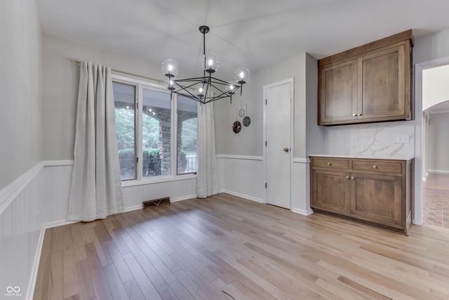 69 E Maple Drive, Franklin, IN 46131