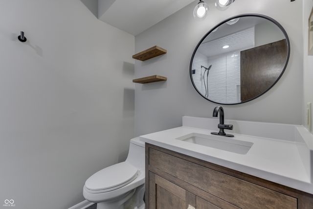 69 E Maple Drive, Franklin, IN 46131