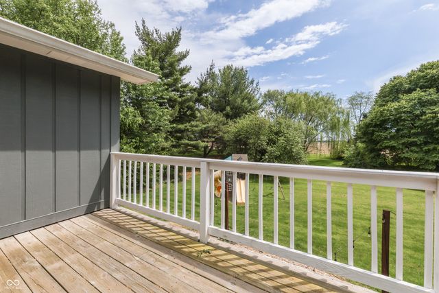 69 E Maple Drive, Franklin, IN 46131