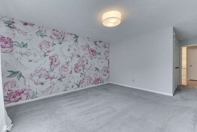 69 E Maple Drive, Franklin, IN 46131