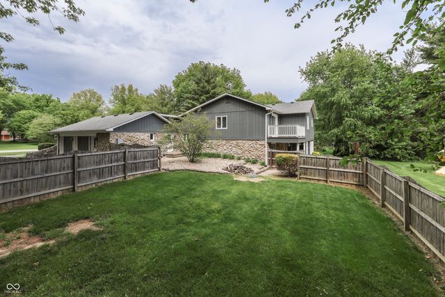 69 E Maple Drive, Franklin, IN 46131