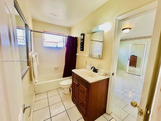 1551 Tyler St, Hollywood, FL 33020