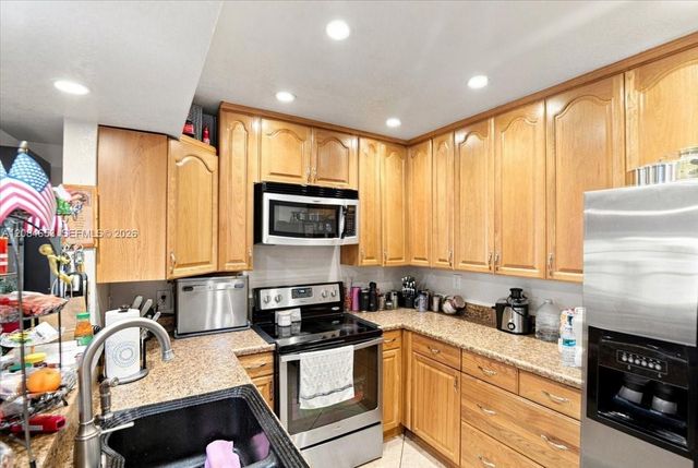 7597 NW 75th Avenue, Tamarac, FL 33321