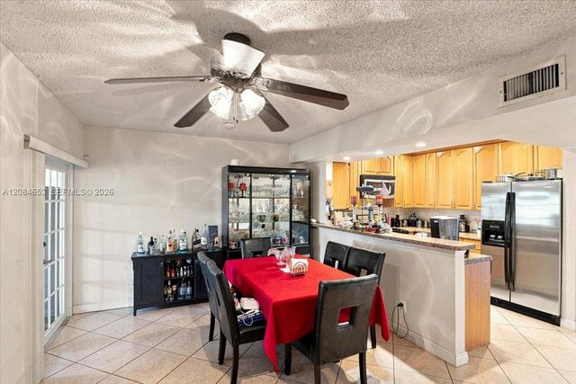7597 NW 75th Avenue, Tamarac, FL 33321