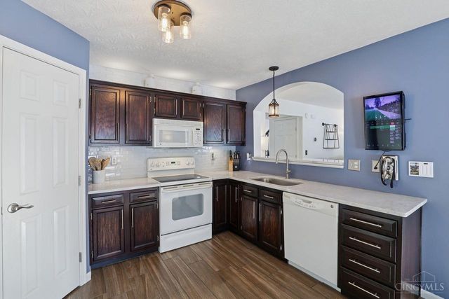 65 Wooded Ridge Drive, Batavia Twp, OH 45102