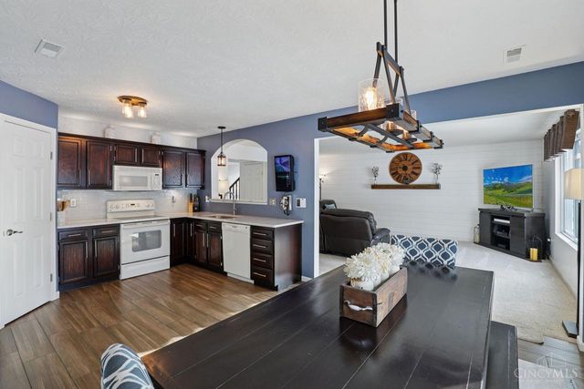 65 Wooded Ridge Drive, Batavia Twp, OH 45102