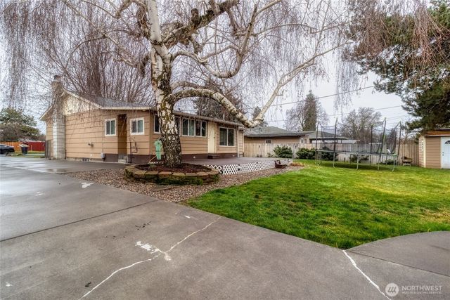 446 Holly Street, Walla Walla, WA 99362