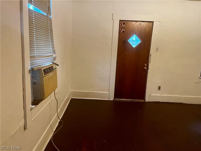 422 Whitely Street, Bridgeport, OH 43912