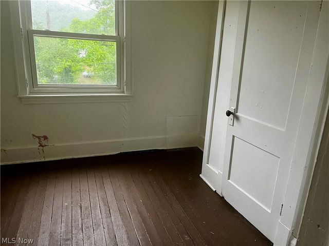 422 Whitely Street, Bridgeport, OH 43912