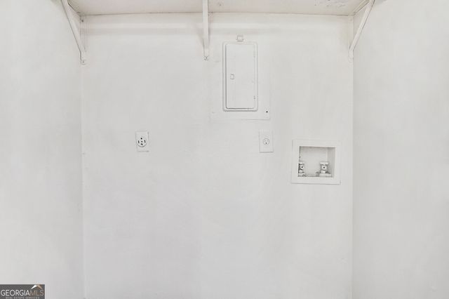 215 Carmichael Road, Woodstock, GA 30189