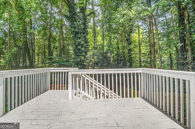 215 Carmichael Road, Woodstock, GA 30189