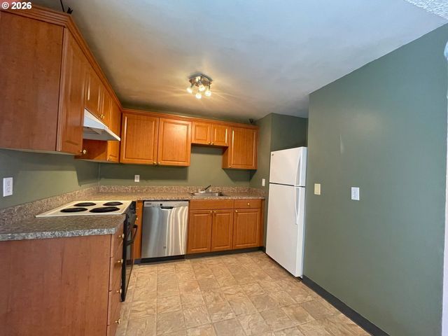 8155 N HAVEN Ave, Portland, OR 97203