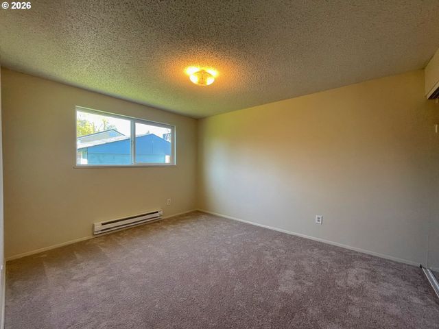 8155 N HAVEN Ave, Portland, OR 97203