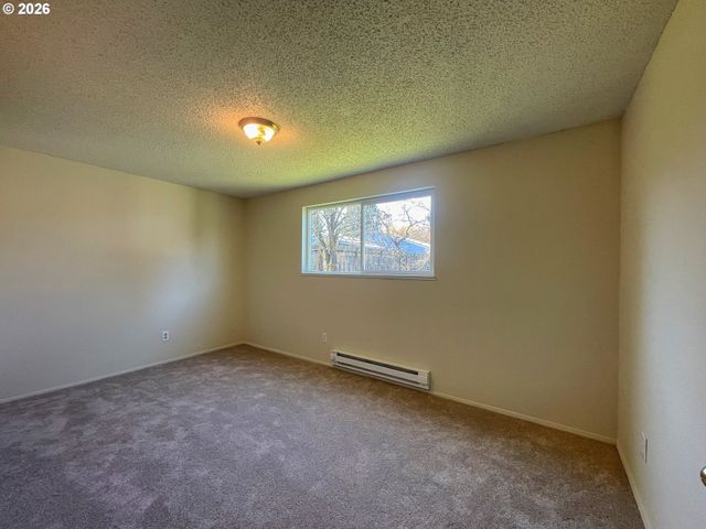 8155 N HAVEN Ave, Portland, OR 97203