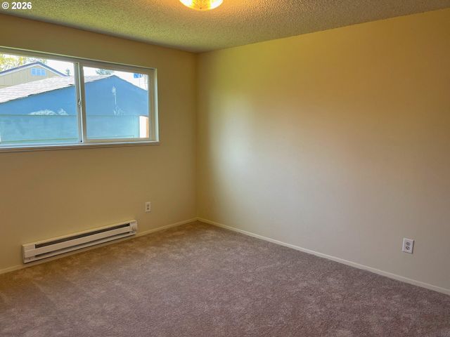 8155 N HAVEN Ave, Portland, OR 97203