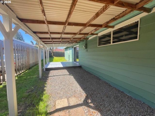 8155 N HAVEN Ave, Portland, OR 97203