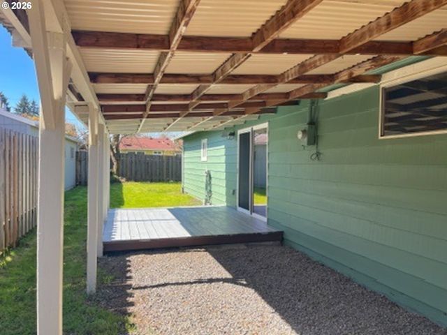 8155 N HAVEN Ave, Portland, OR 97203