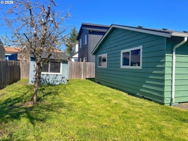 8155 N HAVEN Ave, Portland, OR 97203