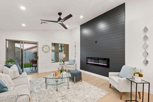 10383 E SALTILLO Drive, Scottsdale, AZ 85255