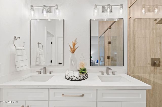 10383 E SALTILLO Drive, Scottsdale, AZ 85255