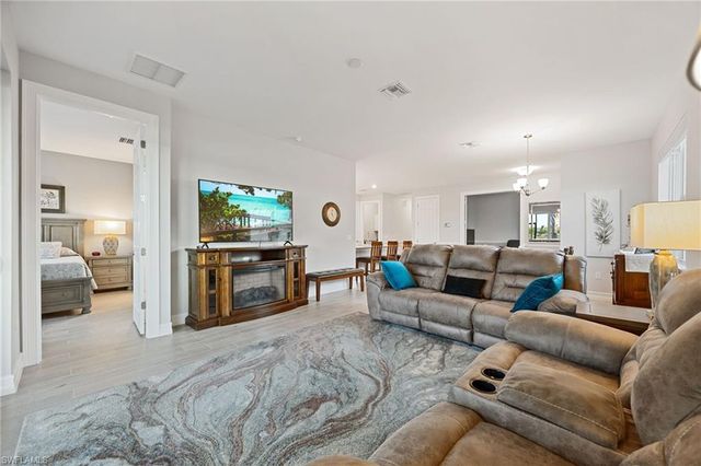 43985 Blue Heron LN, Punta Gorda, FL 33982