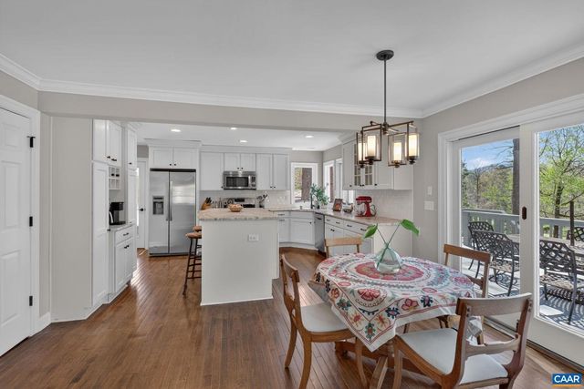 7087 DICK WOODS RD, Afton, VA 22920
