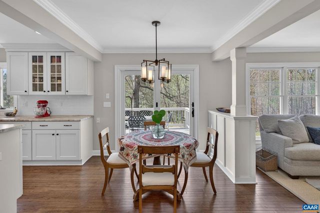 7087 DICK WOODS RD, Afton, VA 22920