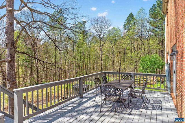 7087 DICK WOODS RD, Afton, VA 22920
