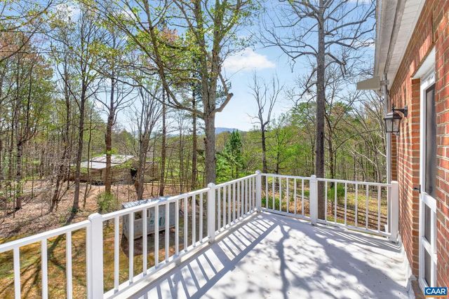 7087 DICK WOODS RD, Afton, VA 22920