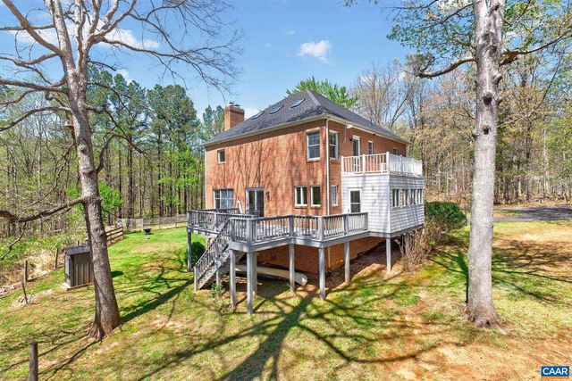 7087 DICK WOODS RD, Afton, VA 22920