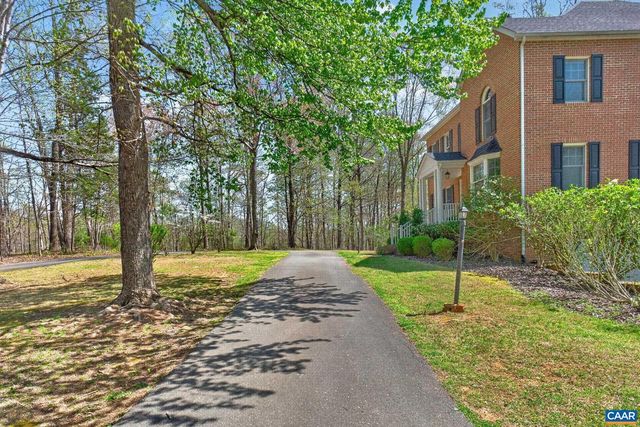 7087 DICK WOODS RD, Afton, VA 22920