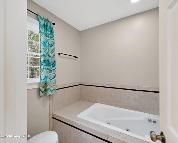 239 Buckingham Drive, Winterville, NC 28590