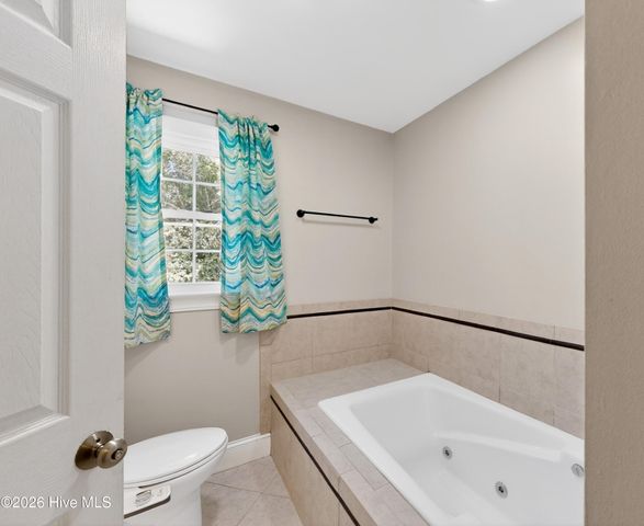 239 Buckingham Drive, Winterville, NC 28590