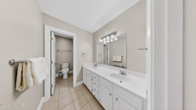 239 Buckingham Drive, Winterville, NC 28590