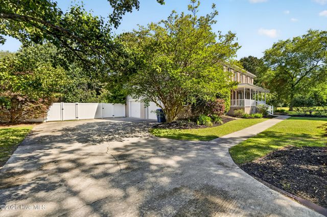 239 Buckingham Drive, Winterville, NC 28590