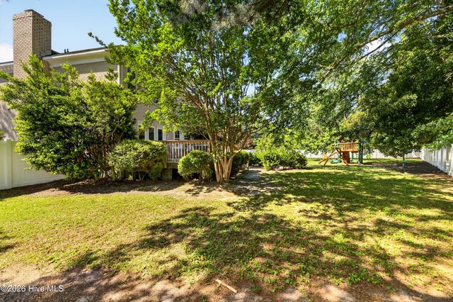 239 Buckingham Drive, Winterville, NC 28590