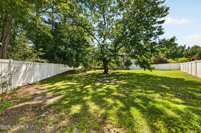239 Buckingham Drive, Winterville, NC 28590
