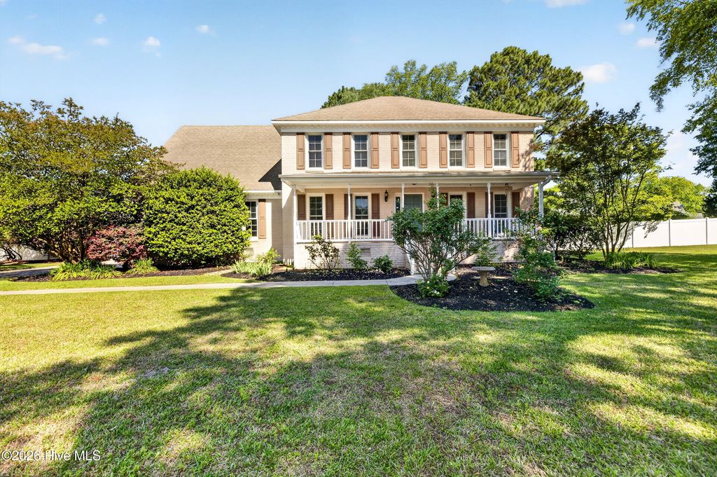 239 Buckingham Drive, Winterville, NC 28590
